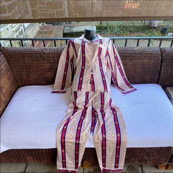 COPY - 2 piece Girl pjs size Large 14/16. New. Be stylish for the Holidays. ๐๐ - Picture 1 of 7